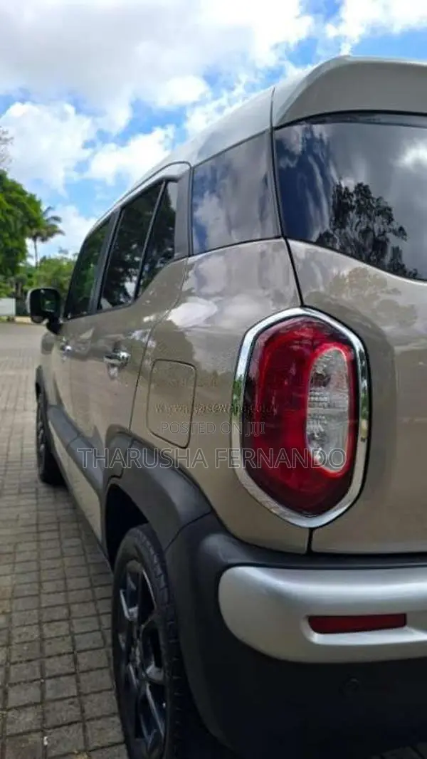 Suzuki Xbee MZ 2018 SUV (Used)