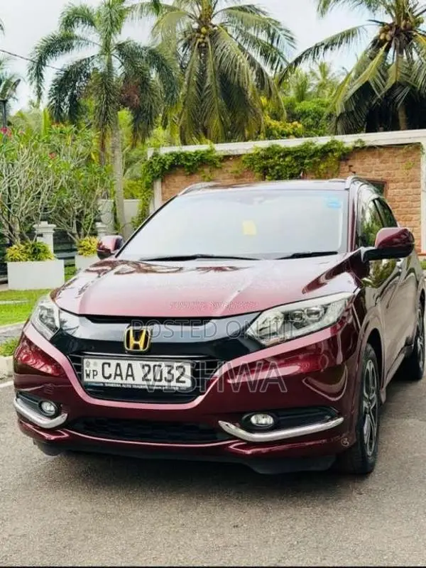Honda Vezel 2014 SUV (Used)