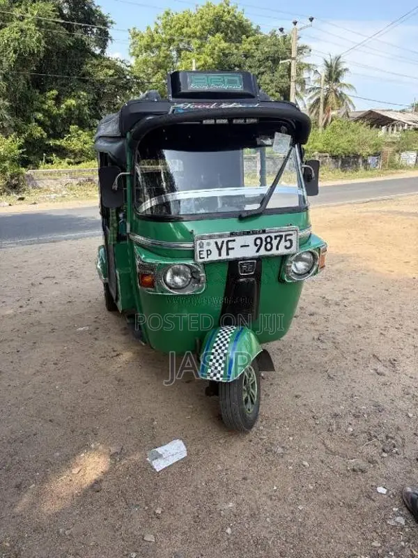 Bajaj RE 4 Stroke 2010 Three Wheel (Used)