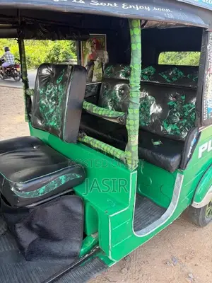 Bajaj RE 4 Stroke 2010 Three Wheel (Used)