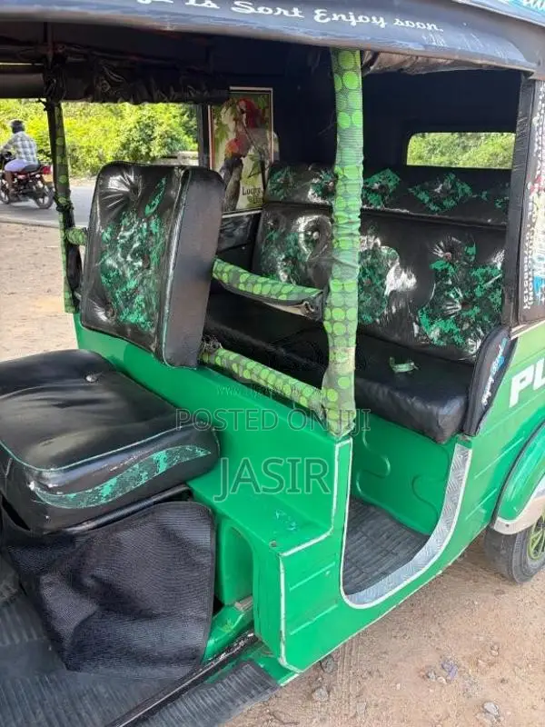 Bajaj RE 4 Stroke 2010 Three Wheel (Used)