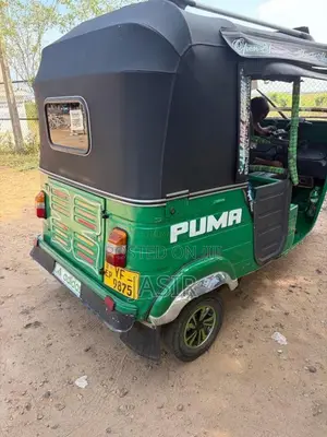 Bajaj RE 4 Stroke 2010 Three Wheel (Used)