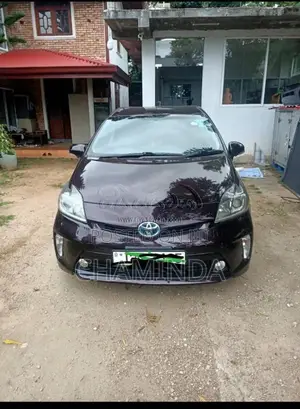 Toyota Prius 2014 Car (Used)