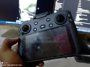 SG 109 MAX 2 Drone Display Remote and Pouch