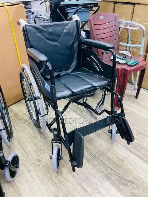Commode Wheelchair Powder Corted Black Edition Safety Belt Wheel Chair
