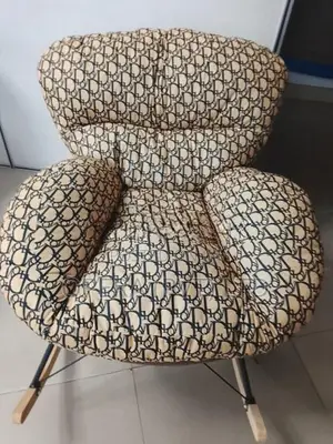 Relaxing Single Sofa