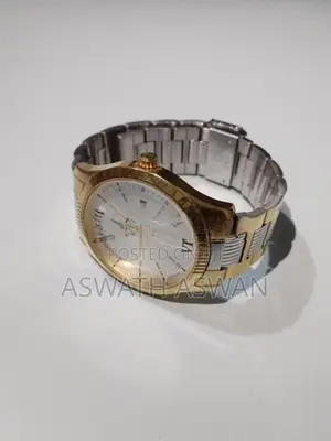 Titan Quartz Wristwatch