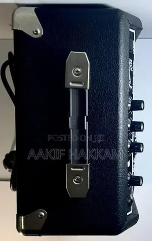 Fender Frontman 10g - Open Box Guitar Amplifier