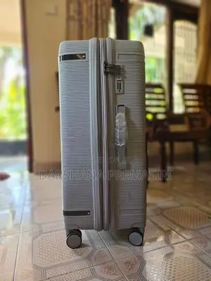 Trolly Bag / Luggage - Brand -Rapido