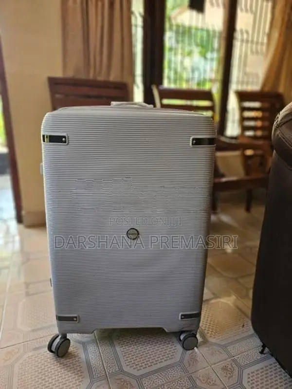 Trolly Bag / Luggage - Brand -Rapido