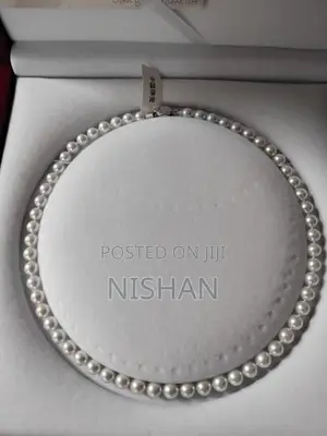 Pearls Necklaces