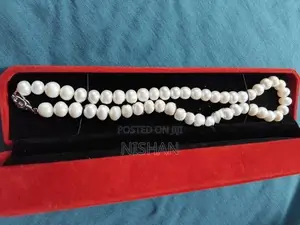 Pearls Necklaces