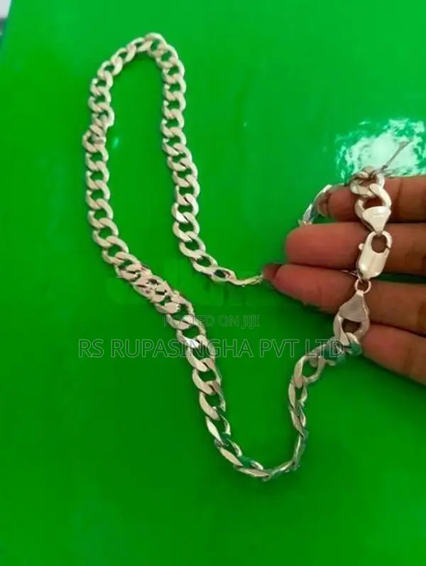 Silver Chain 65.5G