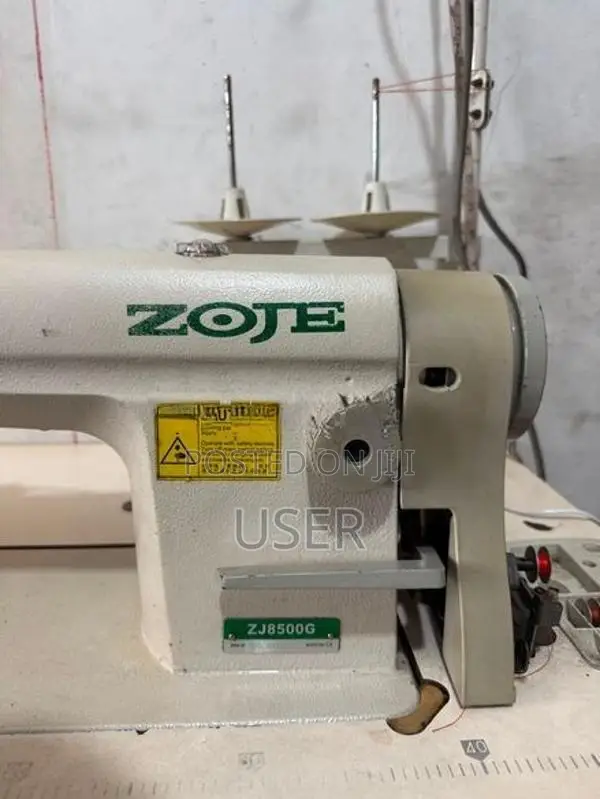 Singer Zoje Machine