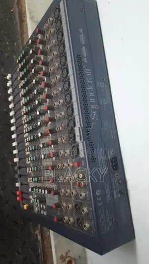 Soundcraft EFX12