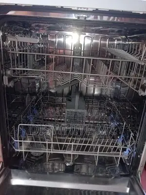 LG Metallic Sliver Colour Dishwasher
