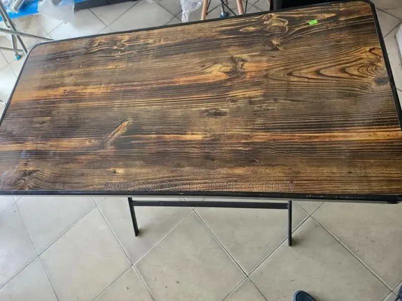 New Folding 4 X 2 Feet Table