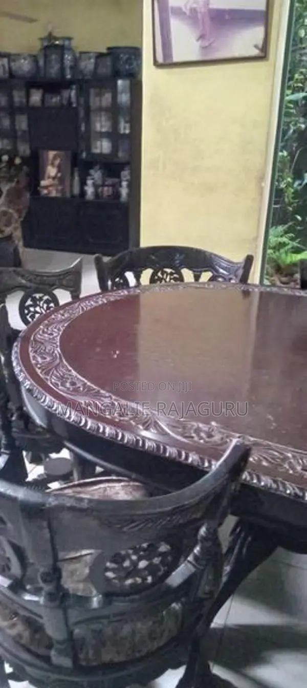don_corolis Mahogani 6 Pieces Sofa Set .