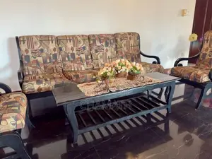 Elegant Six Seater Sofa Set With Coffee Table