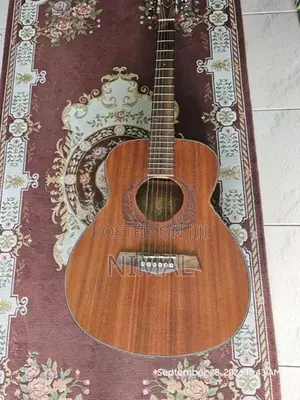 "Crusader" Box Guitar