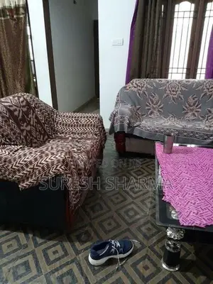 Queen Sofa Set
