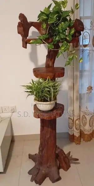Wooden Stand එකක්