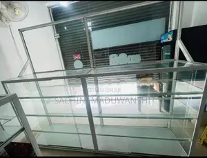 Glass Shawcase