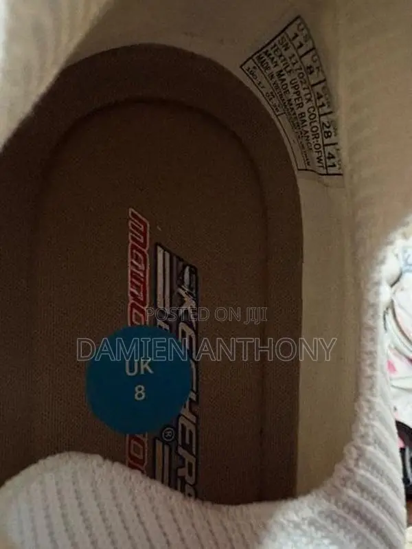 Skechers Memory Foam Shoes - Brand New (UK 8)
