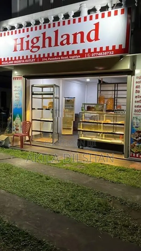 Glass Showcases for Shops