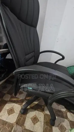 Damro Executive Chair