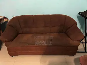Damro Used Sofa