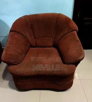 Damro Used Sofa