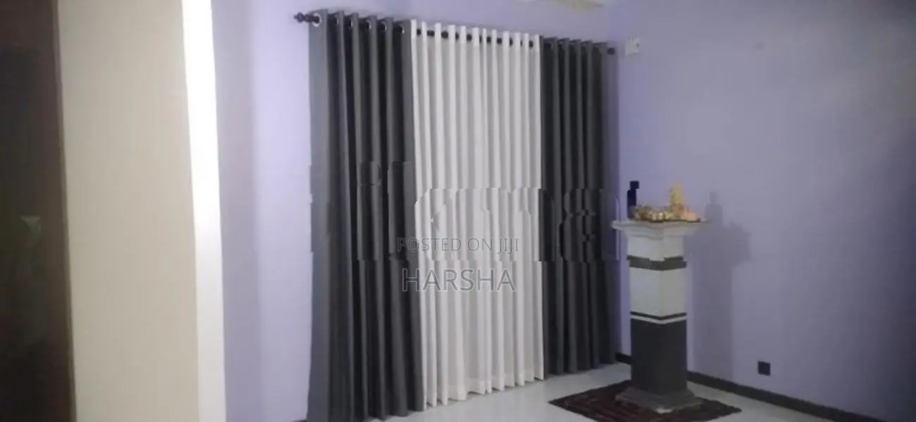 Curtain