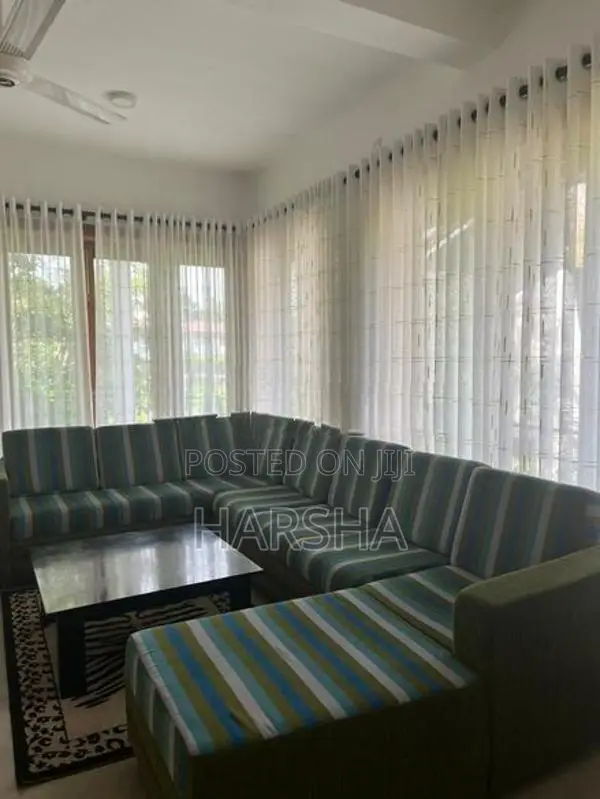 Curtain