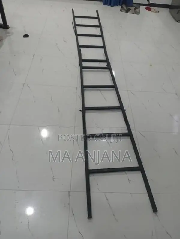 Iron Ladder(යකඩ ඉනිමග)