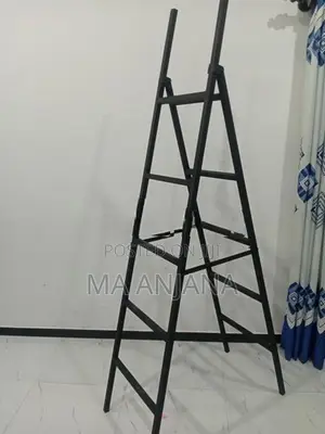 Iron Ladder(යකඩ ඉනිමග)