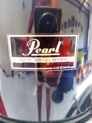 Pearl Forum Series Drum Kit