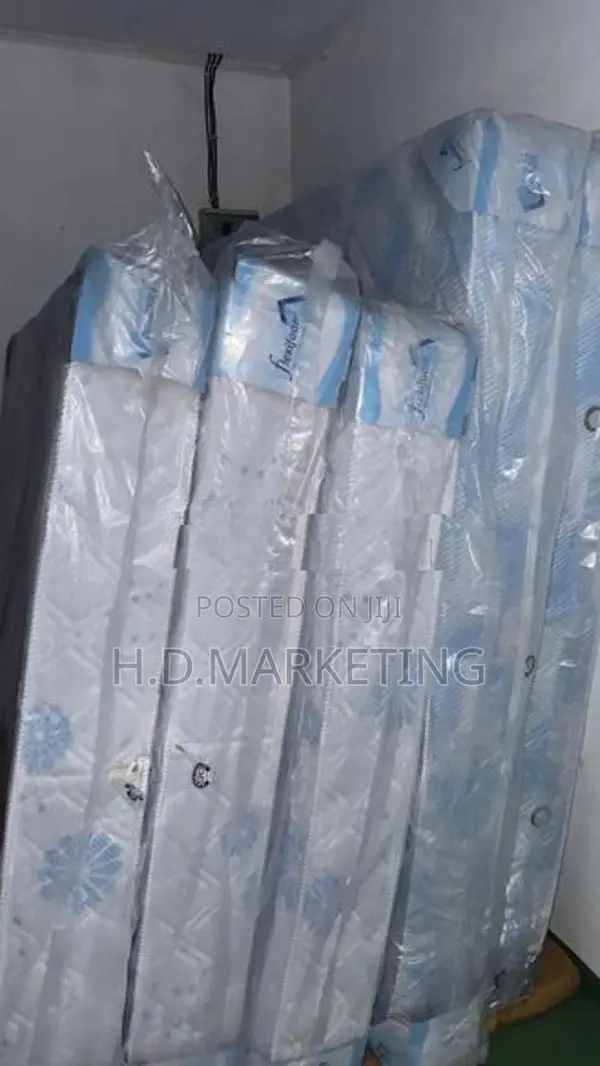 Arpico Spring Mattress 75*72*7"