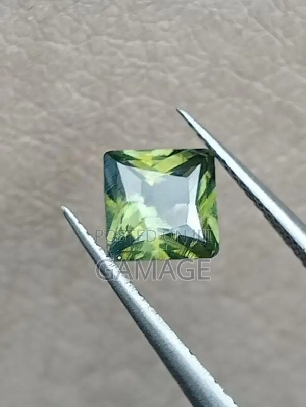 Natural Green Zircon Healing Gem Stone