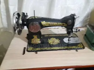 Singer Sewing Machine