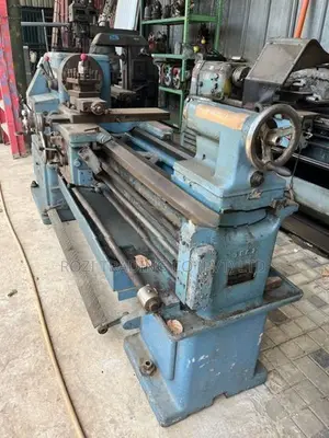 LATHE MACHINE (YAMAZAKI)