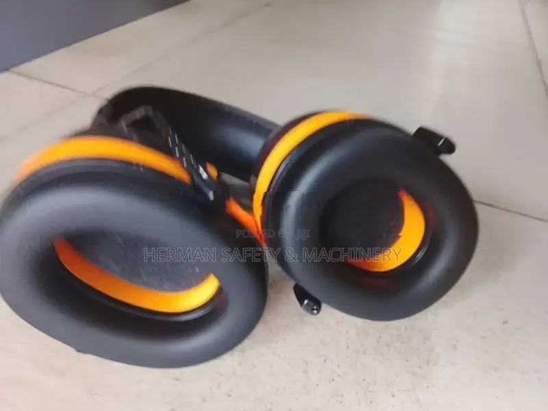 INGCO Industrial Protective Earmuff – HERMAN HT 1447