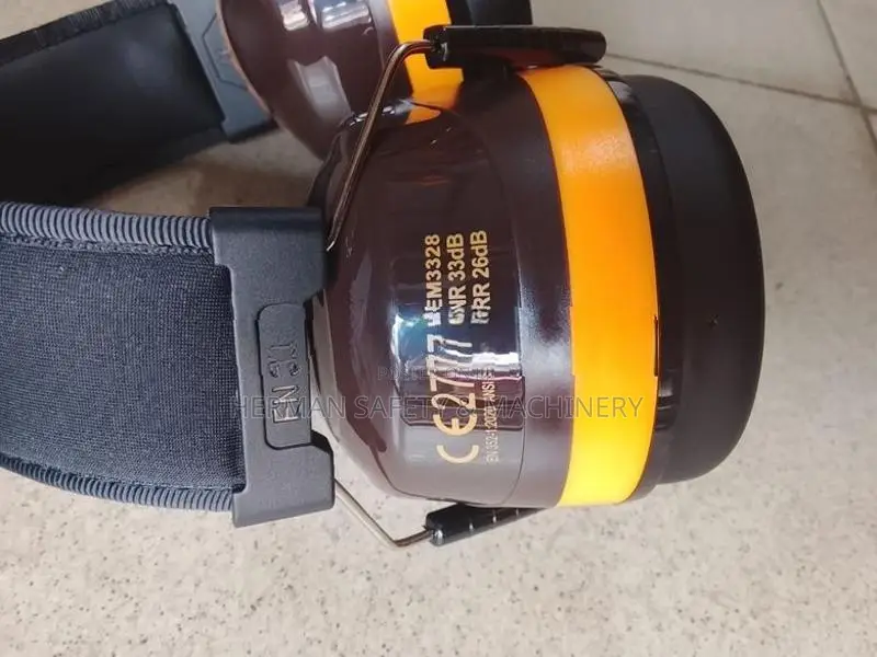 INGCO Industrial Protective Earmuff – HERMAN HT 1447