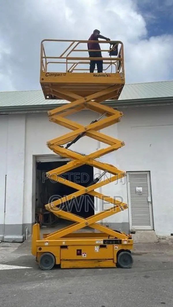 Scissor Lift