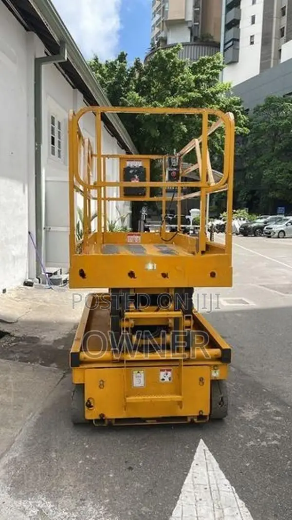 Scissor Lift