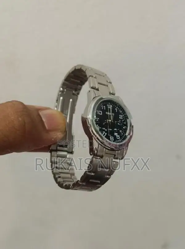 Casio LTP-V001D