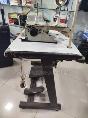 Siruba 5thread Over Lock Machine