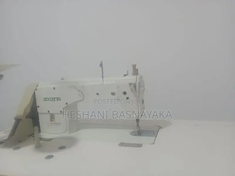 Zoje Industrial Sewing Machine