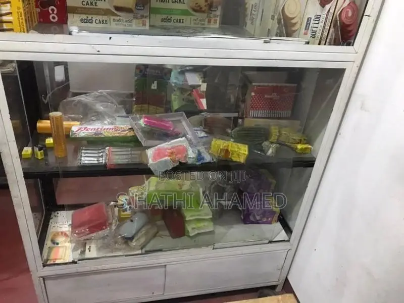 Showcase Cupboard