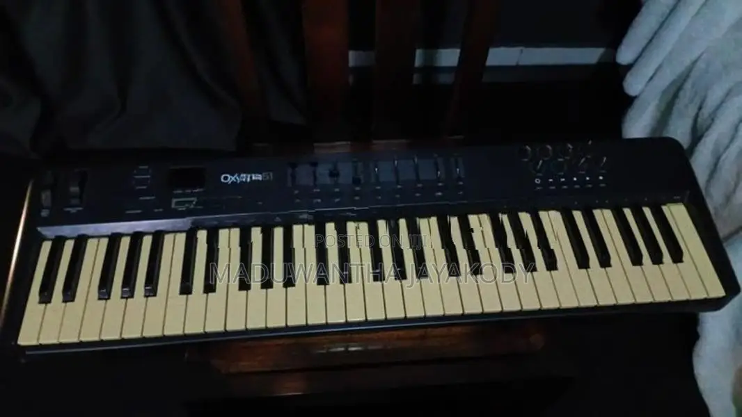 M-Audio Oxygen61 Midi Keyboard for Parts